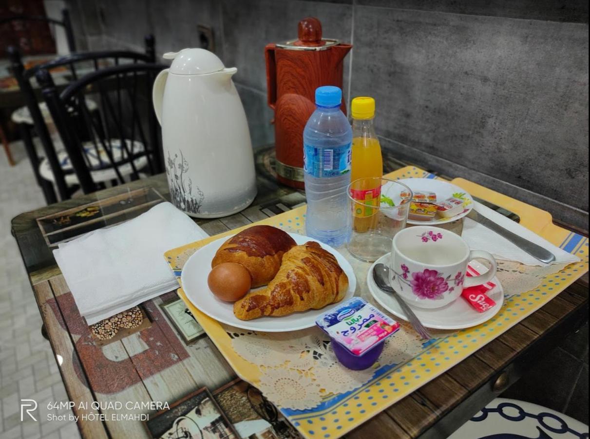 Hotel Residence El Mahdi בטנה מראה חיצוני תמונה